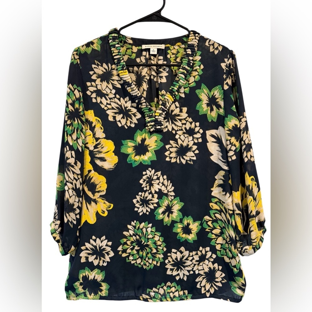 Banana Republic Floral Ruffle Neck Blouse